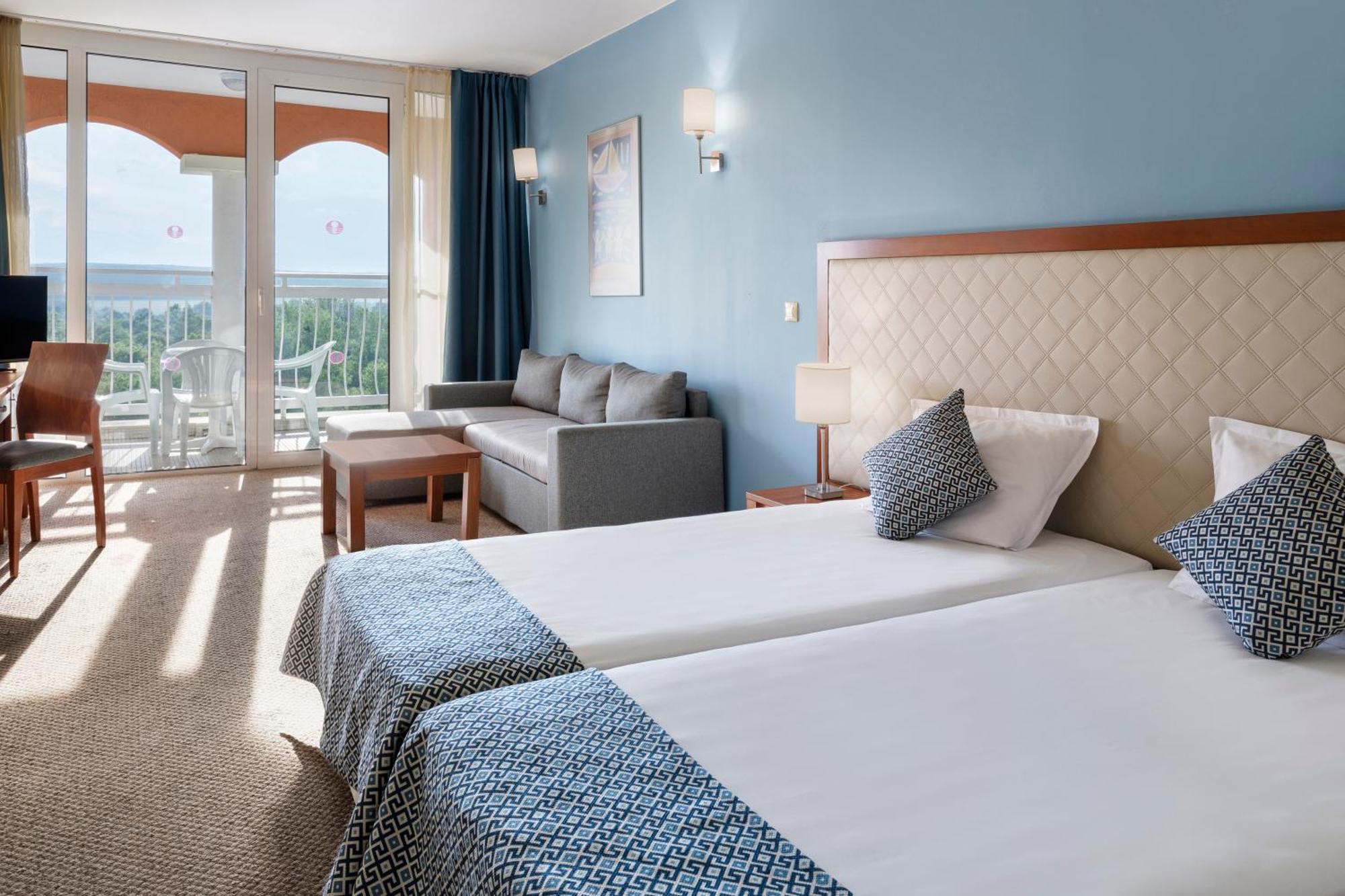 Sol Luna Bay All Inclusive Obzor Exterior photo
